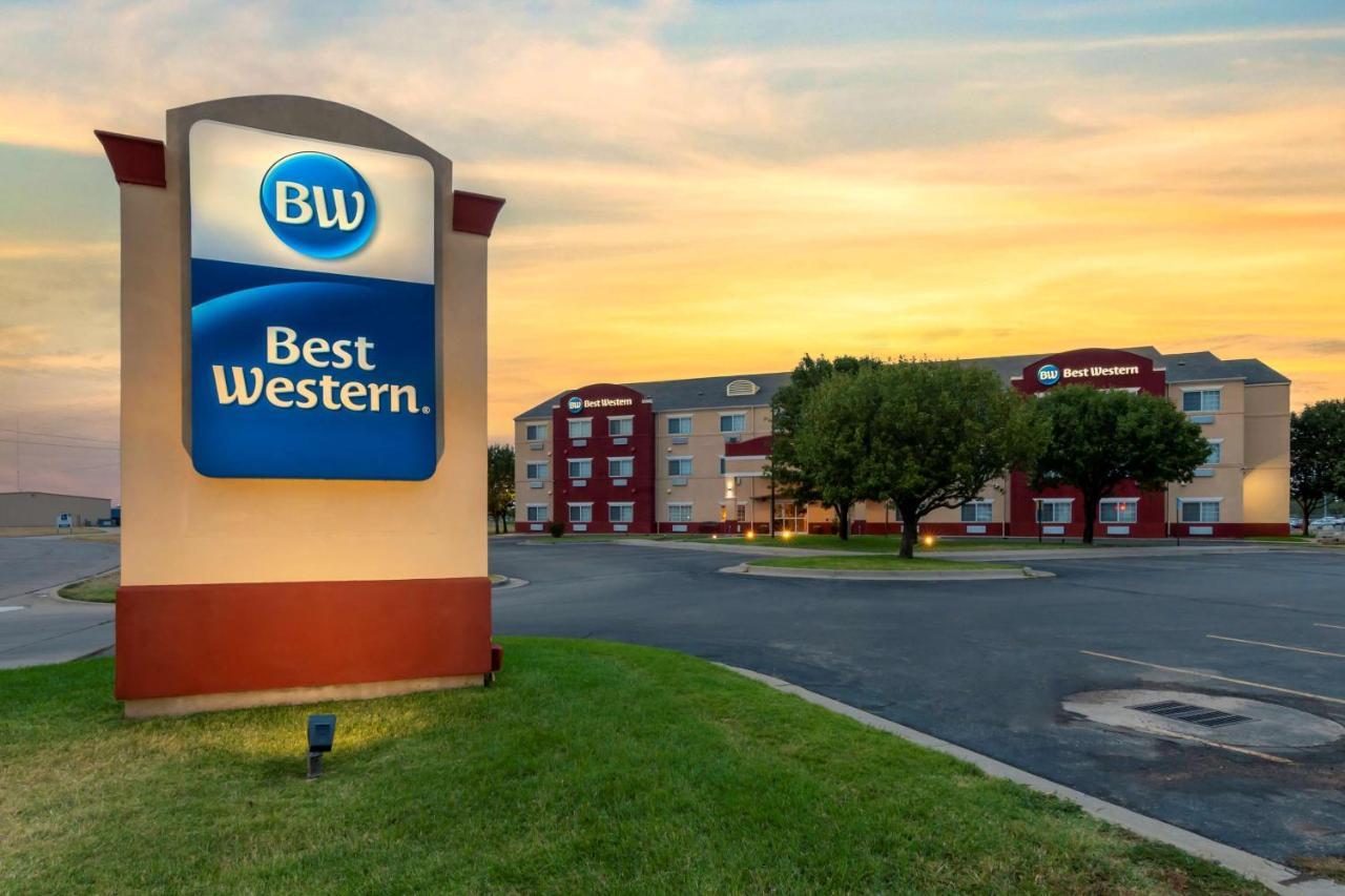 Best Western Governors Inn And Suites Wichita Dış mekan fotoğraf