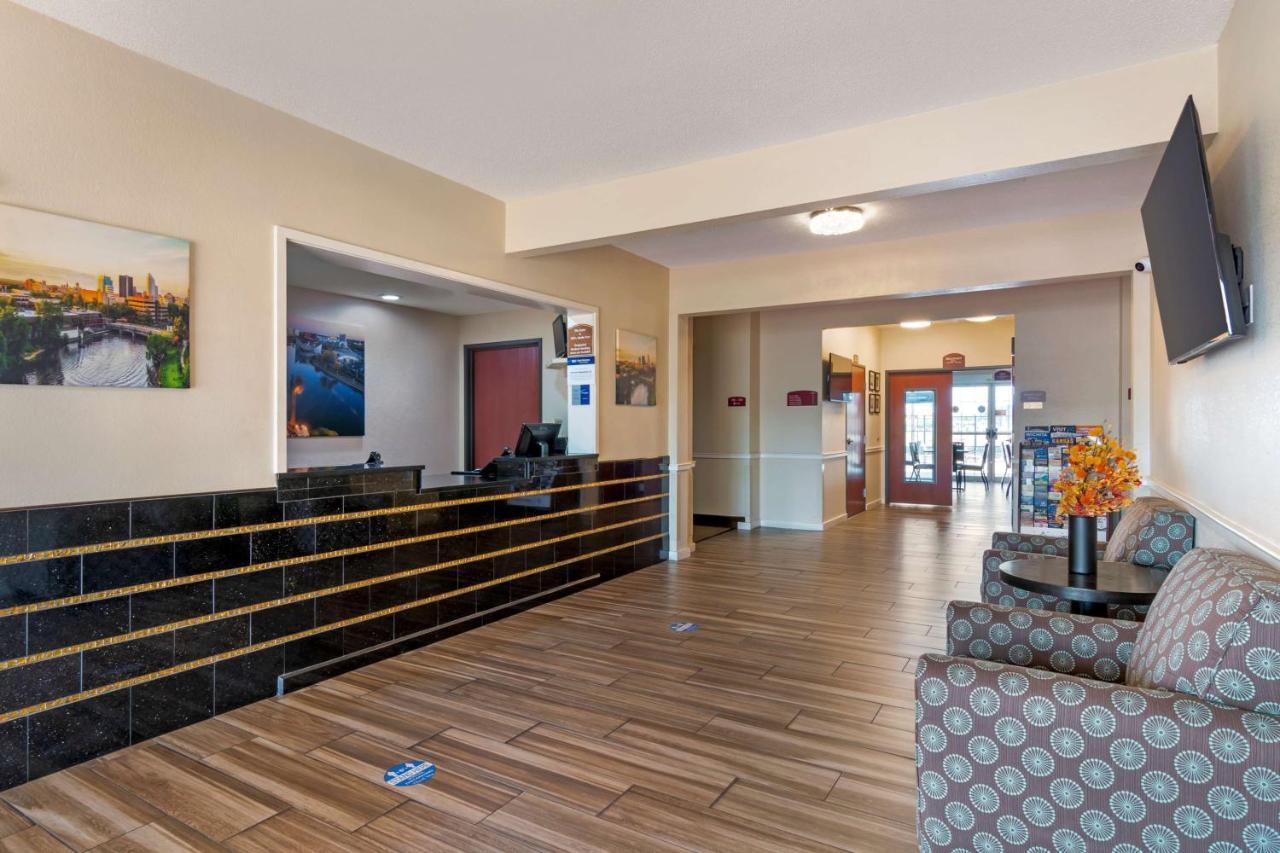 Best Western Governors Inn And Suites Wichita Dış mekan fotoğraf