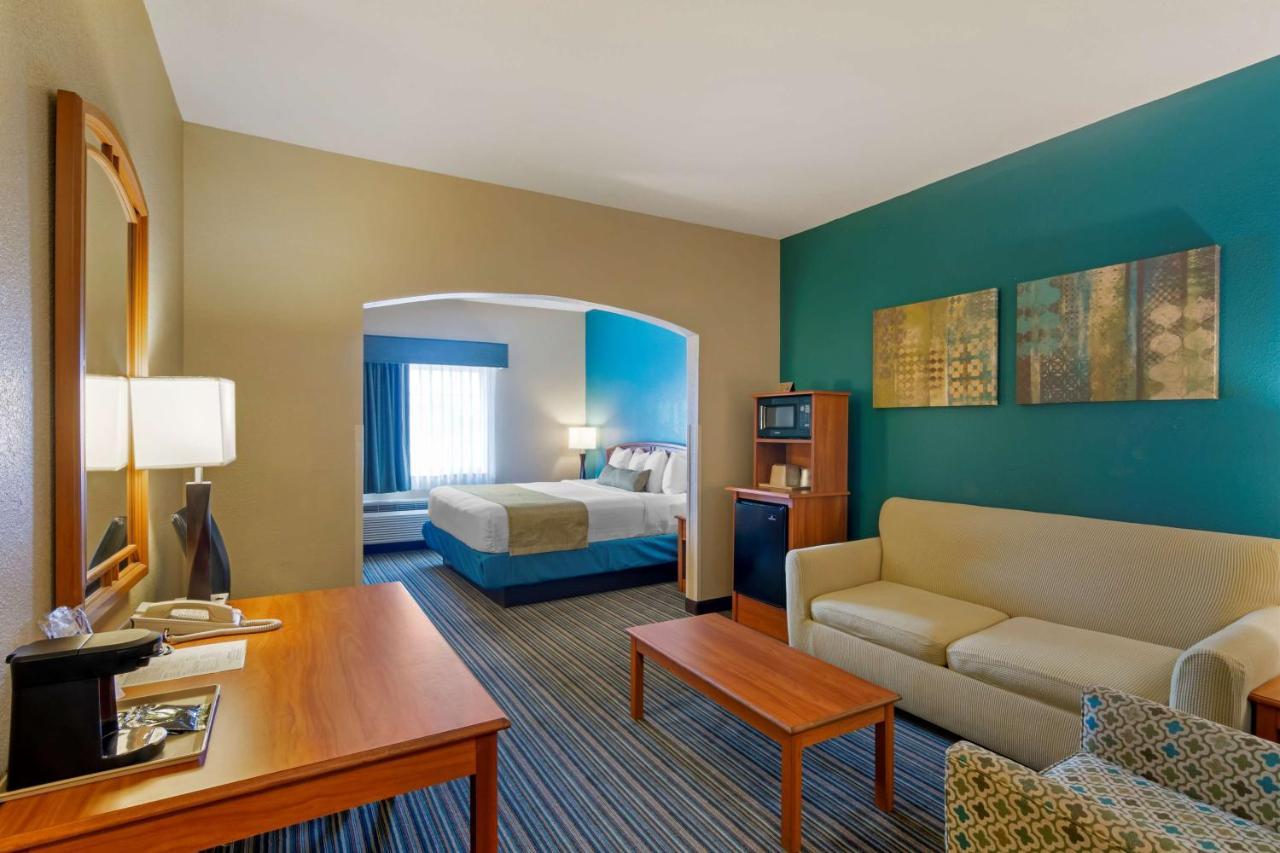 Best Western Governors Inn And Suites Wichita Dış mekan fotoğraf