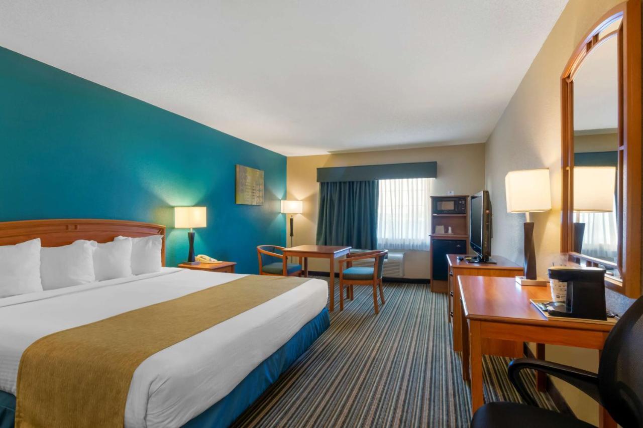 Best Western Governors Inn And Suites Wichita Dış mekan fotoğraf